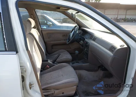 1998 Nissan Sentra Gle/Gxe/Xe z USA, uszkodzony, nr VIN 1N4AB41DXWC731958